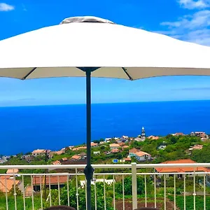  Dom wakacyjny Casa Neves Three Bedrooms And Fantastic Sea View